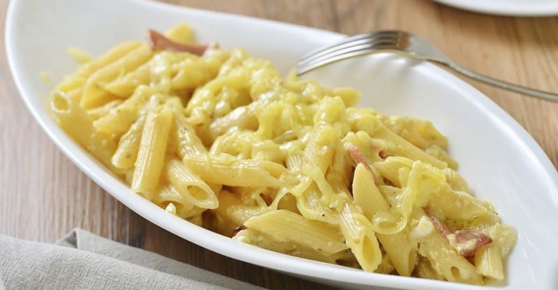 Sodium citrate in Macaroni and Cheese